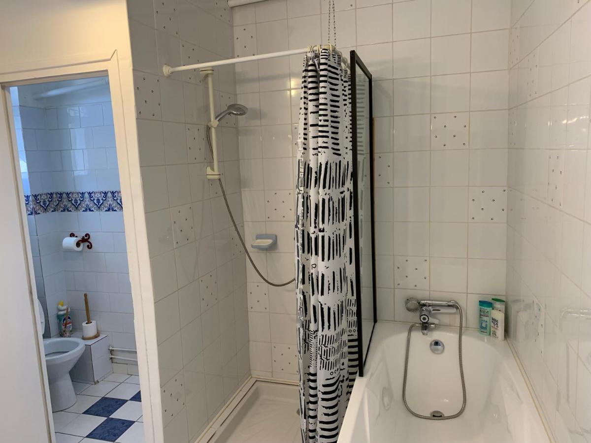 Porte De Paris Монтесон Экстерьер фото